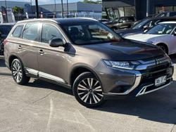 2019 Mitsubishi Outlander ES