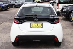 2024 Toyota Yaris Ascent Sport