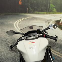 2025 CFMOTO 2025 CF Moto 650CC 675SR-R ABS NEBULA WHITE