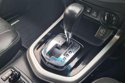 2020 Nissan Navara ST-X