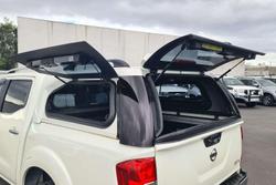 2020 Nissan Navara ST-X