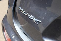 2025 Isuzu MU-X LS-T