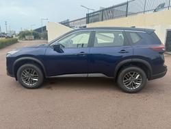 2025 Nissan X-TRAIL ST