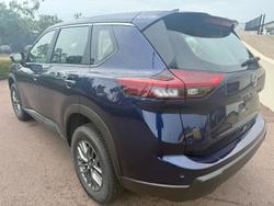 2025 Nissan X-TRAIL ST