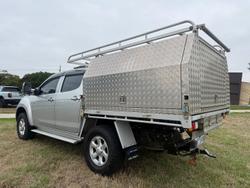 2017 Isuzu D-MAX LS-M