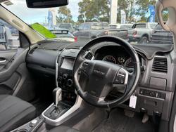 2017 Isuzu D-MAX LS-M