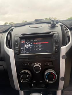 2017 Isuzu D-MAX LS-M