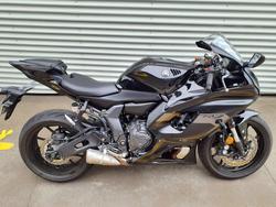 2025 Yamaha YZF-R7 HO YZF-R Black