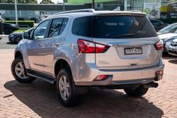 2016 Isuzu MU-X LS-T