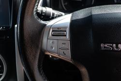 2016 Isuzu MU-X LS-T