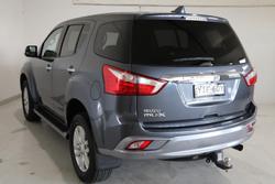 2017 Isuzu MU-X LS-U