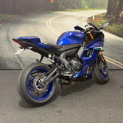 2024 Yamaha YZF-R7LA Blue