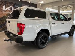 2023 Nissan Navara SL