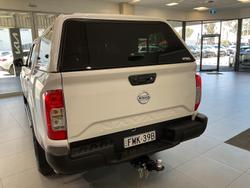 2023 Nissan Navara SL