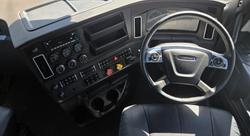 2021 Freightliner Cascadia WHITE