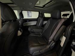 2023 Kia Carnival Platinum