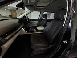 2023 Kia Carnival Platinum