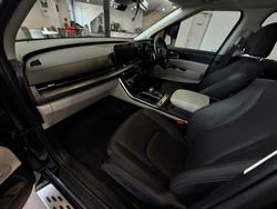 2023 Kia Carnival Platinum