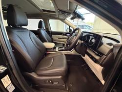 2023 Kia Carnival Platinum