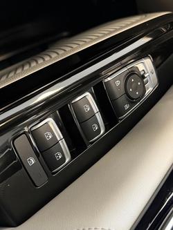 2023 Kia Carnival Platinum