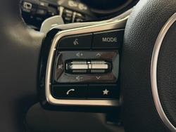 2023 Kia Carnival Platinum