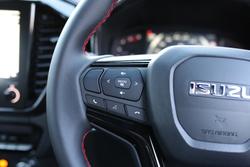 2026 Isuzu D-MAX X-TERRAIN