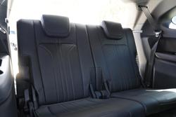 2025 Isuzu MU-X LS-T