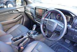 2026 Isuzu D-MAX X-TERRAIN