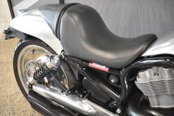 2005 HARLEY-DAVIDSON VRSCB V-ROD