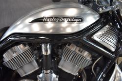2005 HARLEY-DAVIDSON VRSCB V-ROD