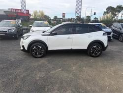 2022 PEUGEOT 2008 GT