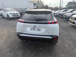 2022 PEUGEOT 2008 GT