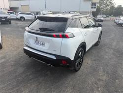2022 PEUGEOT 2008 GT