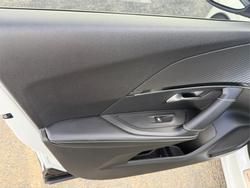 2022 PEUGEOT 2008 GT