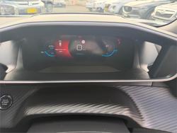 2022 PEUGEOT 2008 GT