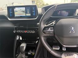 2022 PEUGEOT 2008 GT