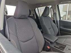 2026 Toyota Hilux SR5