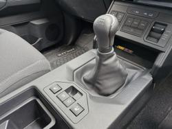 2026 Toyota Hilux SR5