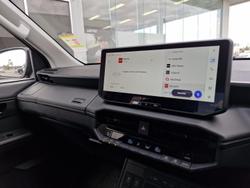 2026 Toyota Hilux SR5