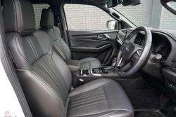 2025 Isuzu MU-X LS-T