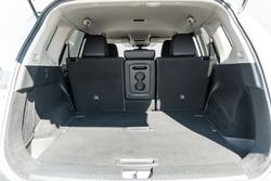 2025 Nissan X-TRAIL ST-L