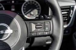 2025 Nissan X-TRAIL ST-L