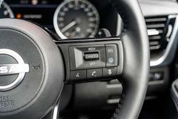 2025 Nissan X-TRAIL ST-L