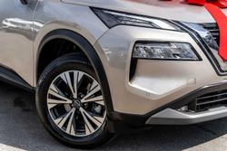 2025 Nissan X-TRAIL ST-L