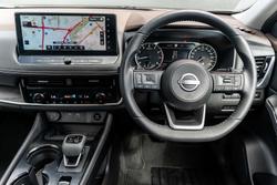 2025 Nissan X-TRAIL ST-L