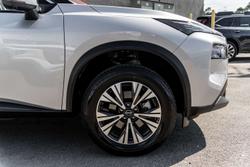 2025 Nissan X-TRAIL ST-L