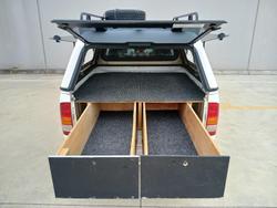 2008 Toyota Hilux SR GGN15R MY08 4x2 Glacier White