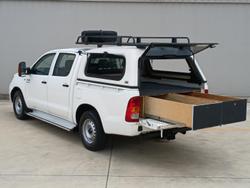 2008 Toyota Hilux SR GGN15R MY08 4x2 Glacier White