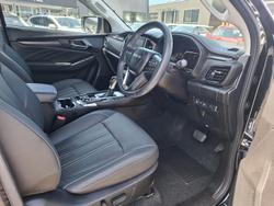 2024 Isuzu MU-X LS-T