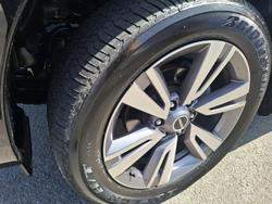 2024 Isuzu MU-X LS-T